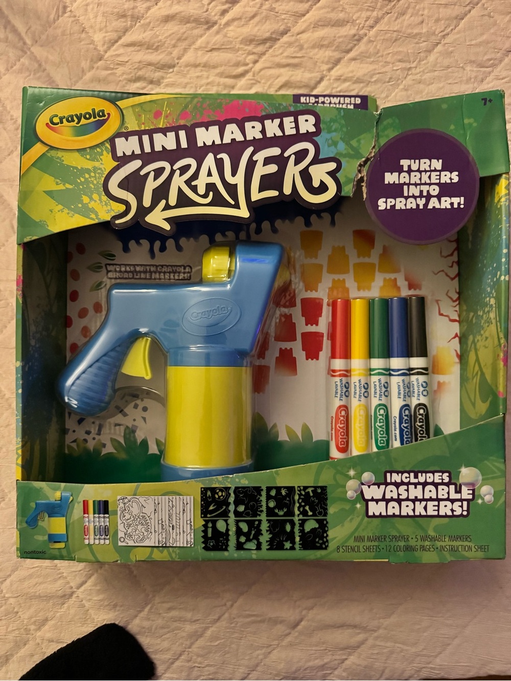 Crayola Mini Marker Sprayer - Blue and Yellow with Multicolor Markers